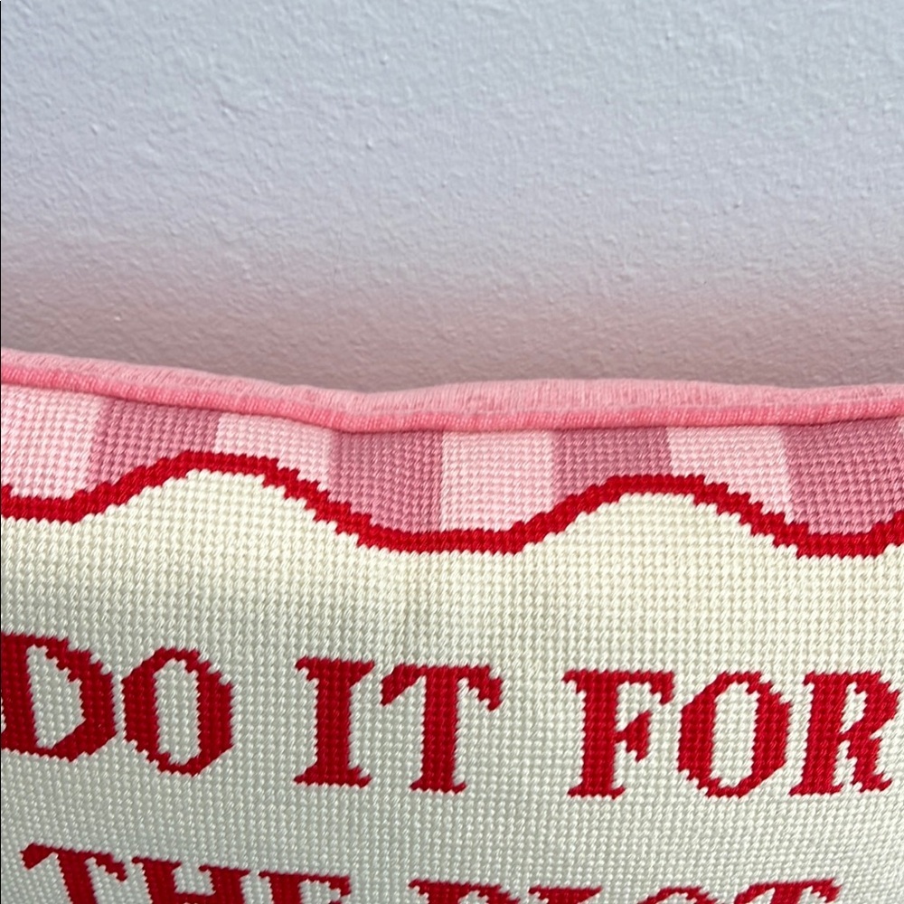 Rachel Zoe | “Do It For The Plot” Sassy Pillow Talk - Picture 6 of 10